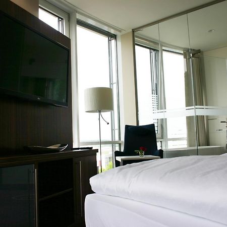 Business-Hotel Artes Хемниц Экстерьер фото