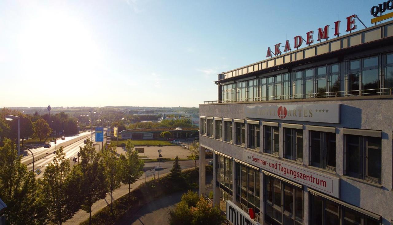 Business-Hotel Artes Хемниц Экстерьер фото