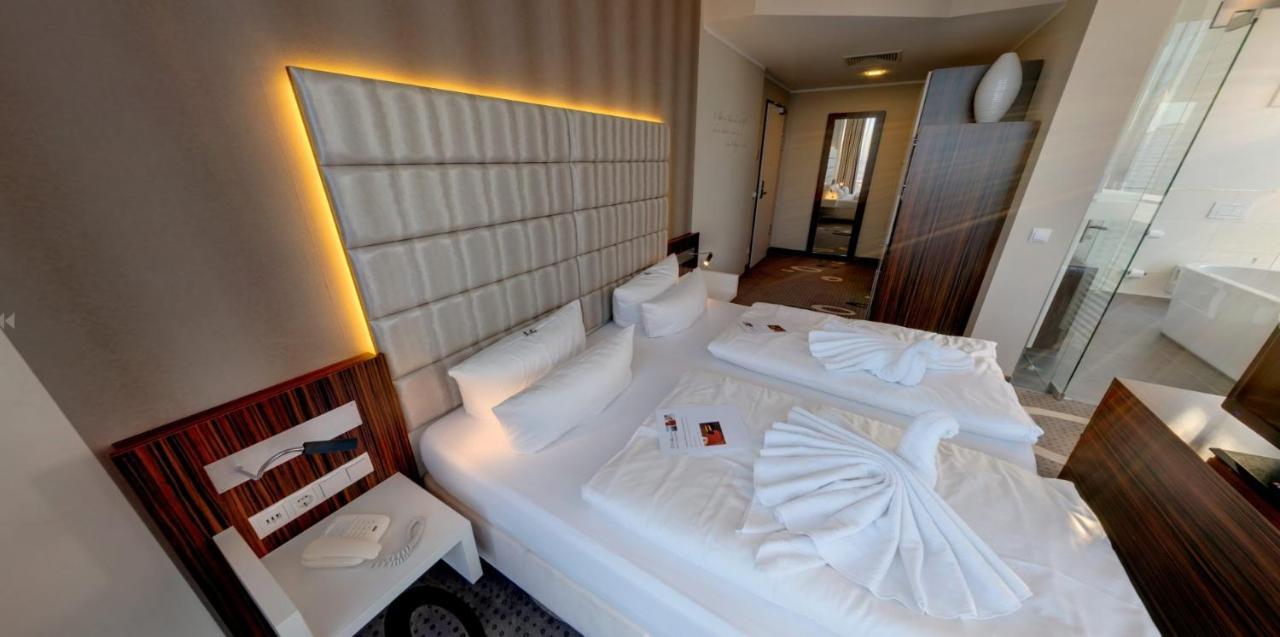 Business-Hotel Artes Хемниц Экстерьер фото